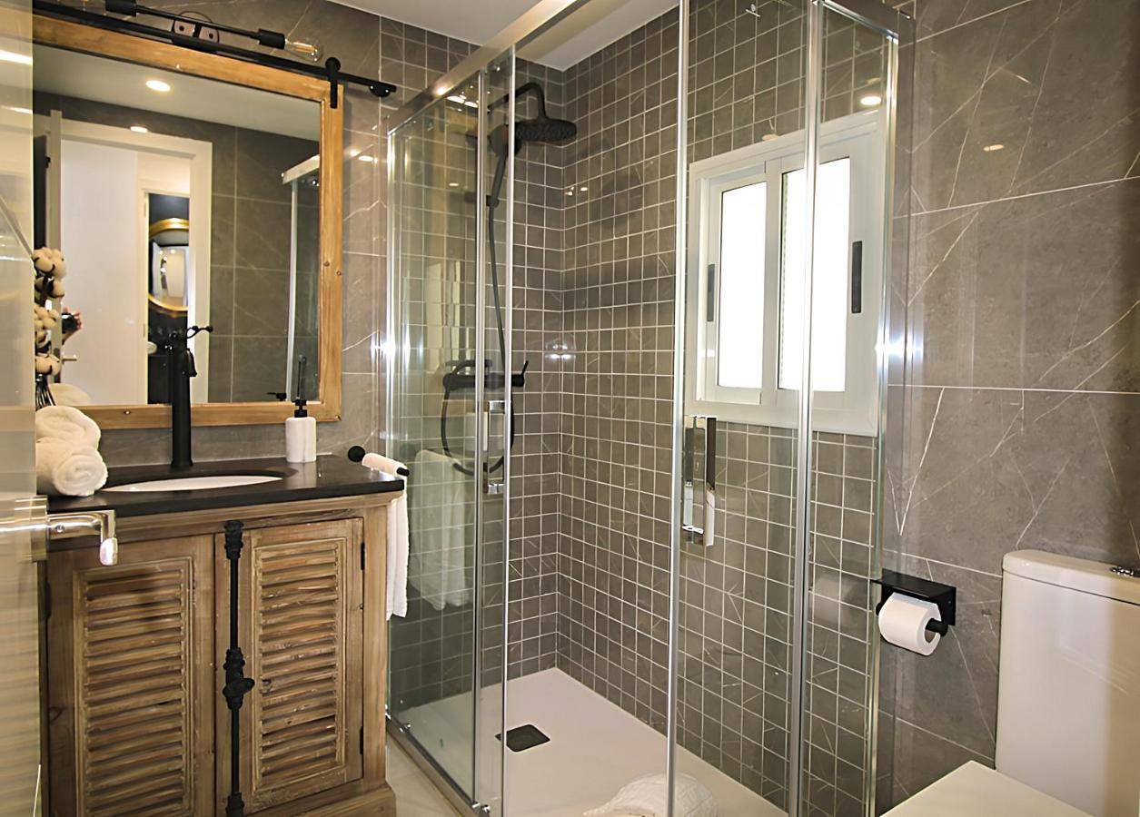바르셀로나 Incredible Penthouse With Jacuzzi In The Center, Unique In The Area 아파트 외부 사진